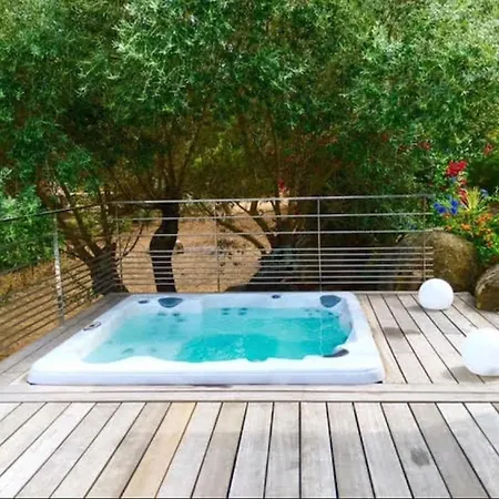 Casa Giabiconi Villa 10 Personnes Avec Piscine Villa Sainte-Lucie de Porto-Vecchio